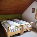 Проживание в семье U Subrtu