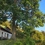 U Subrtu Стражне