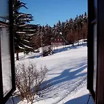 U Subrtu Проживание в семье