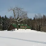 U Subrtu * Стражне