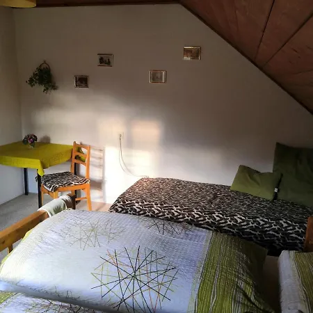 Chalupa U Subrtu Homestay Strazne