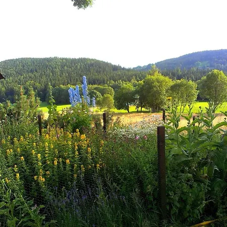 Chalupa U Subrtu Homestay Strazne